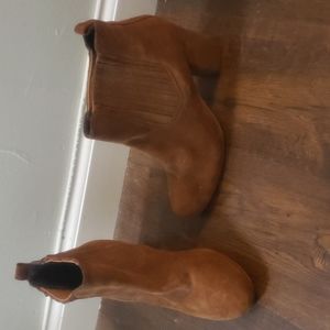 Steve Madden Rust Brown Chunky Heel Booties 8.5